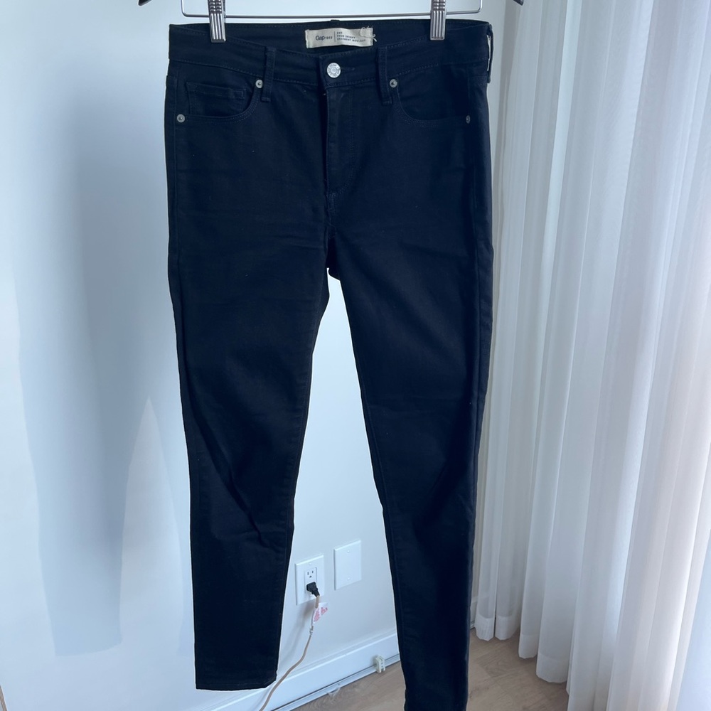 Gap Black Skinny Jeans